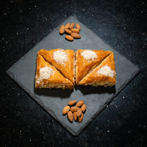 Qatna Baklava Elegance – Badem